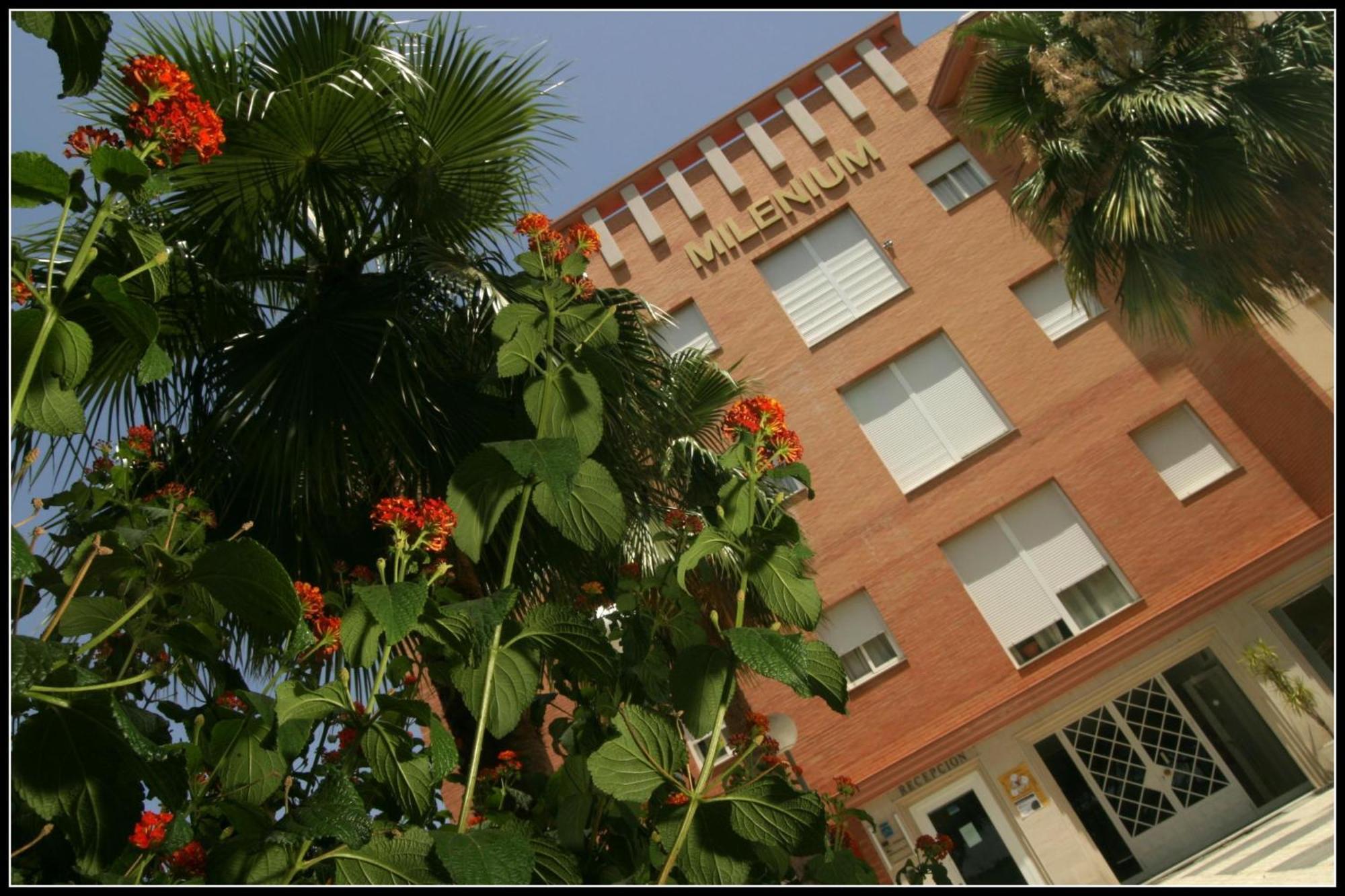 Apartamentos Vertice Bib Rambla Seville Exterior photo