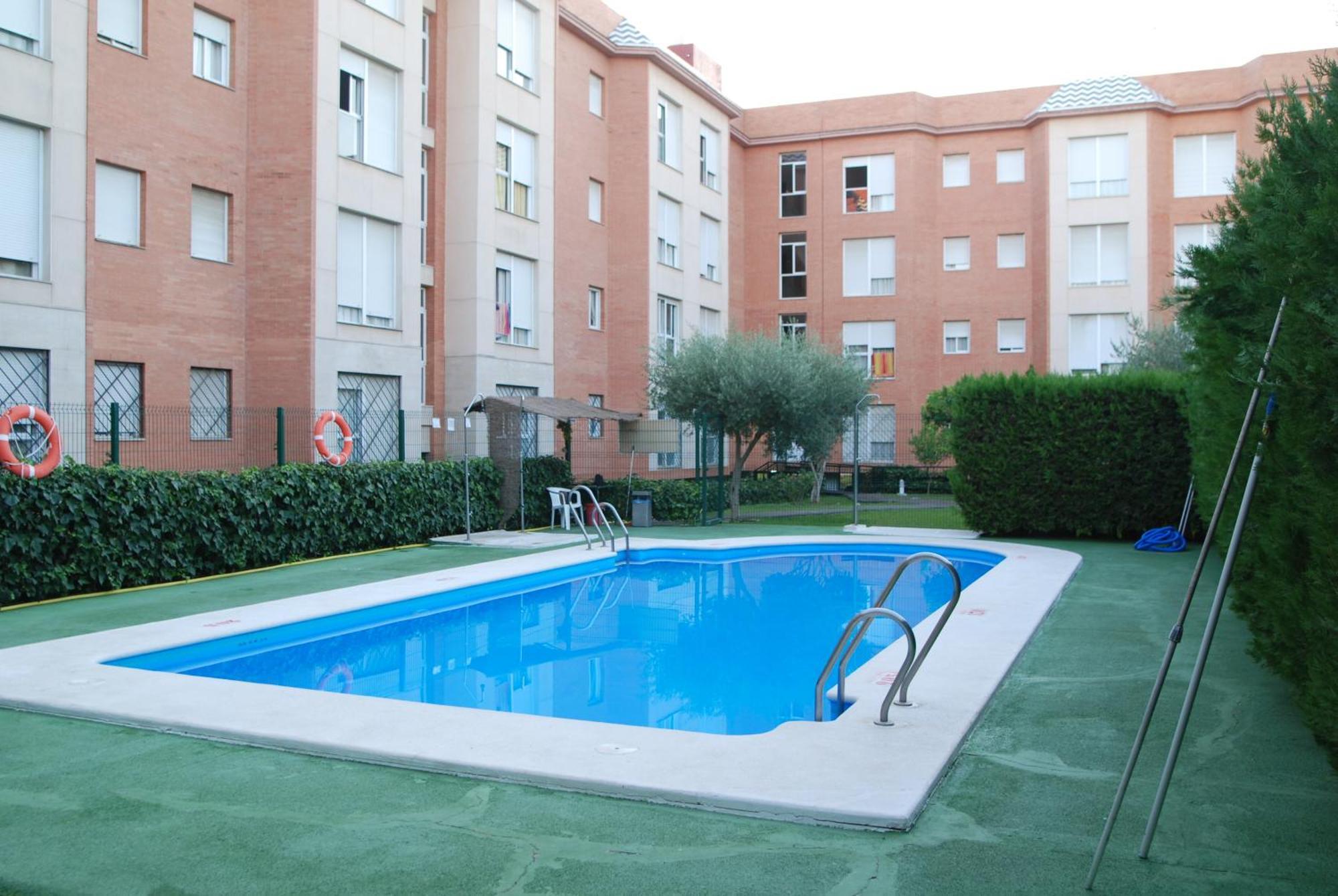 Apartamentos Vertice Bib Rambla Seville Exterior photo