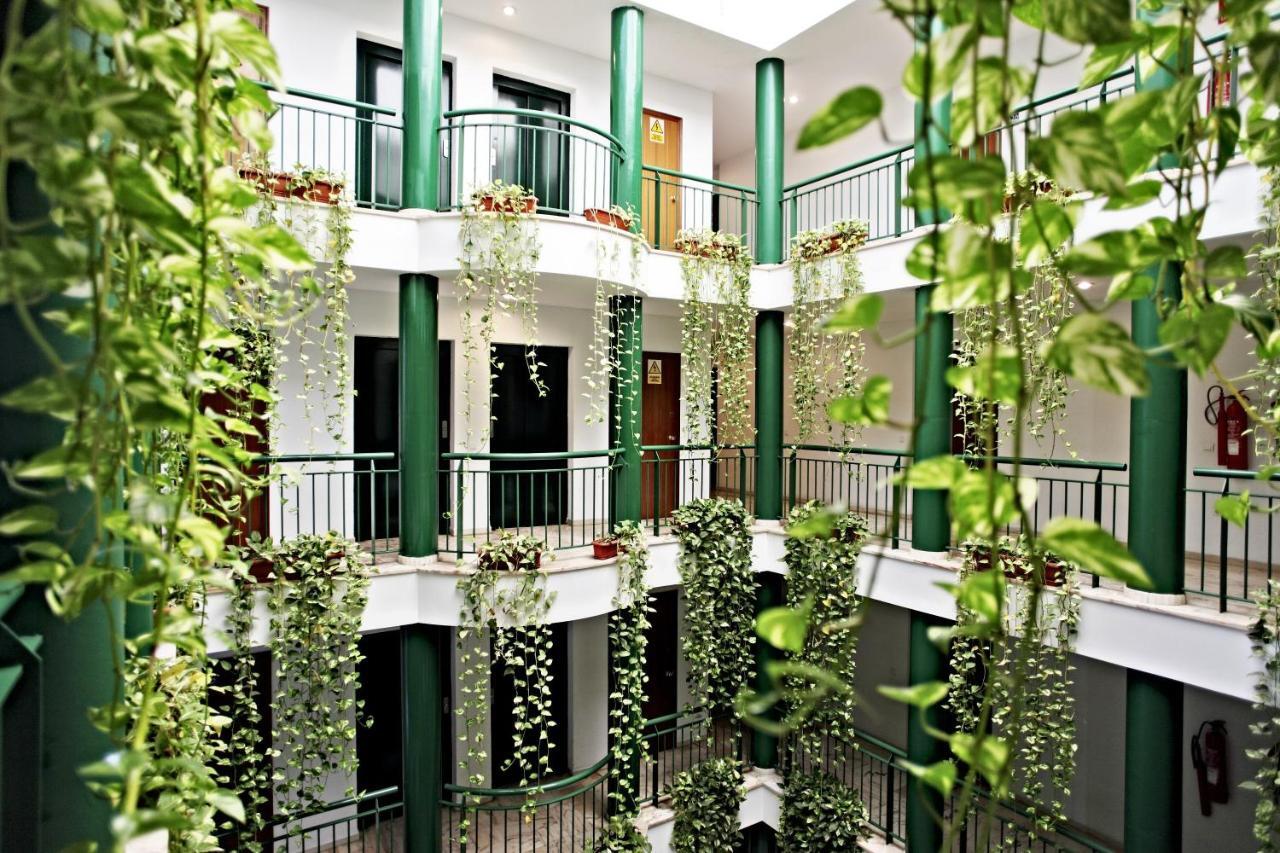 Apartamentos Vertice Bib Rambla Seville Exterior photo